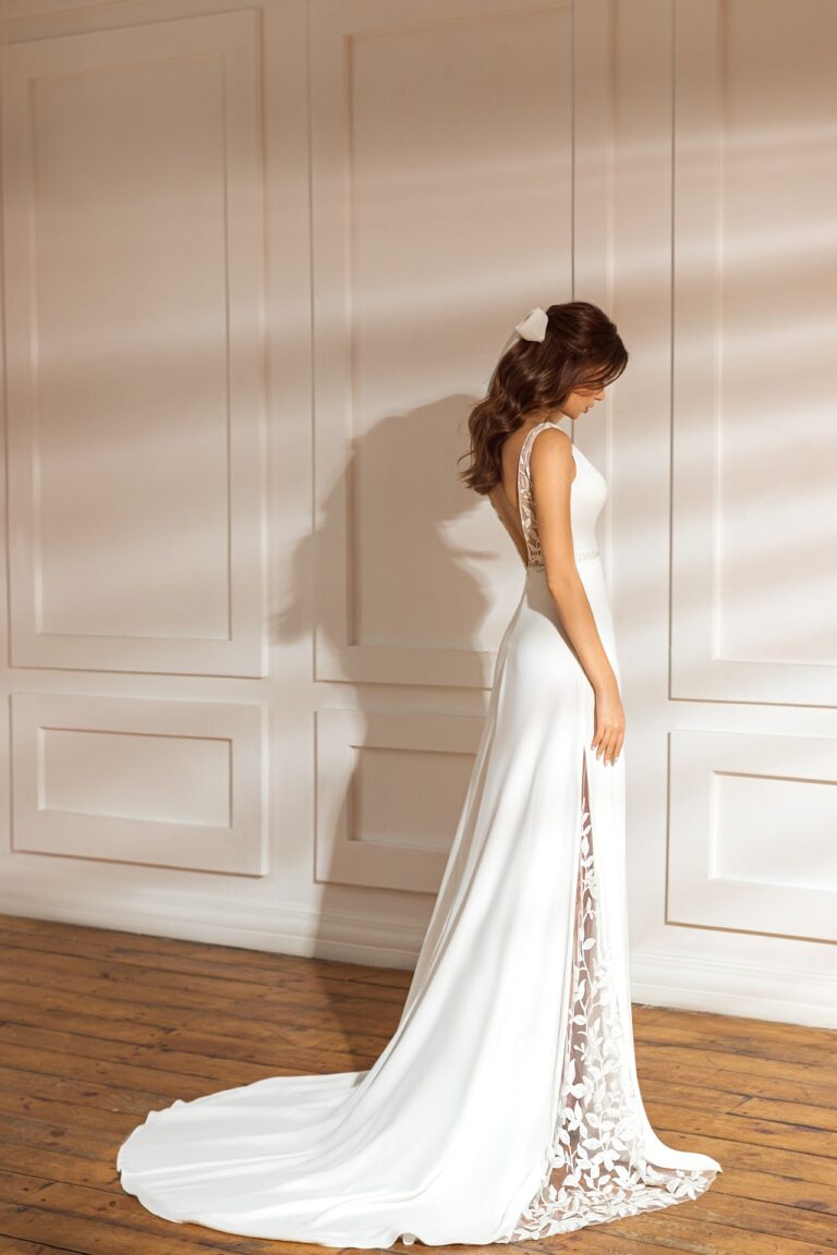 vestidos de novia con espalda descubierta modernos 2021 medellin